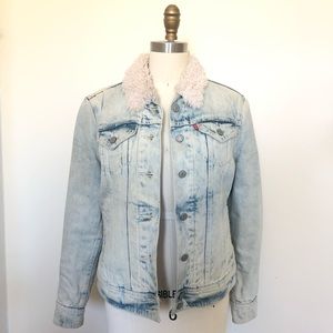 Levi’s denim jacket